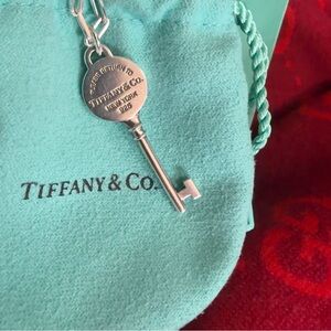 🩵🗝️🩵Tiffany Return To Tiffany’s Key Pendant🩵🗝️🩵